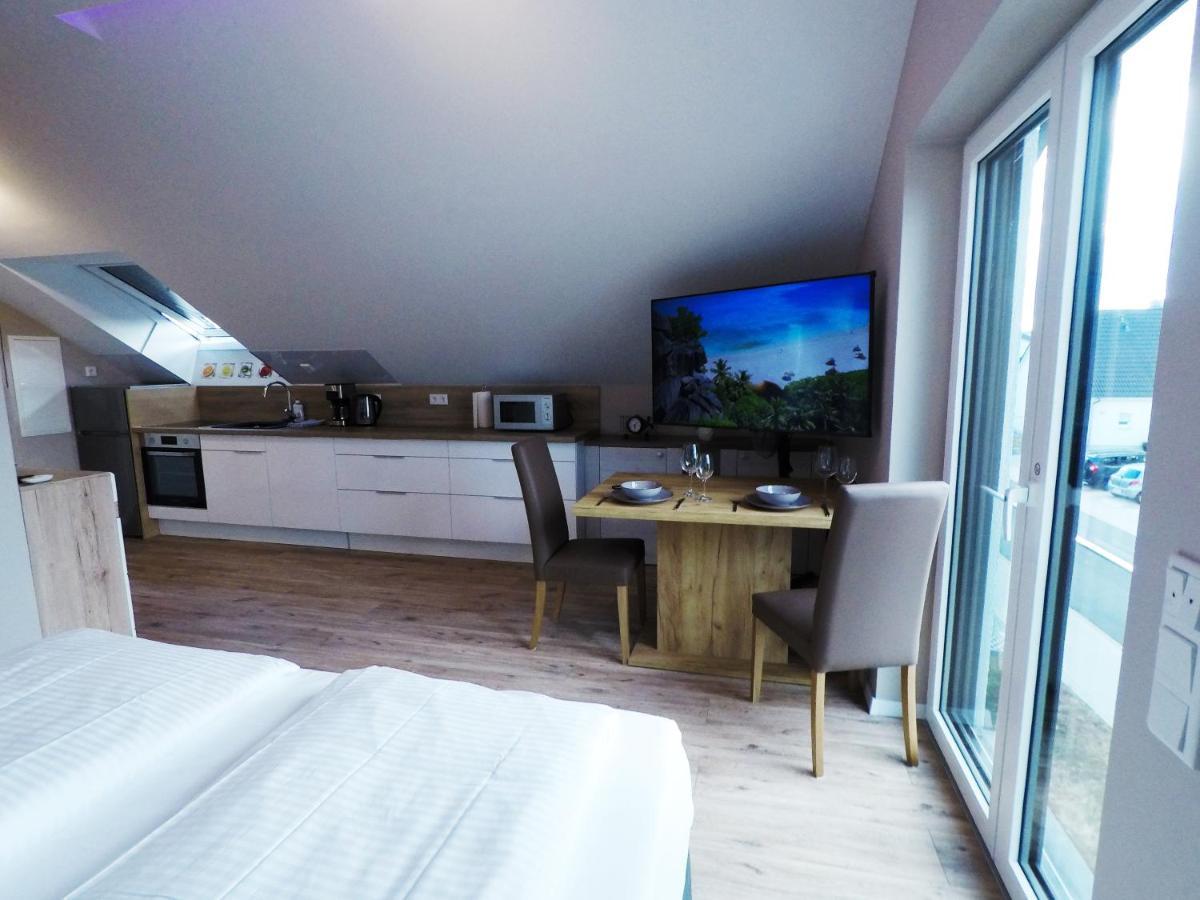 -Neubau- 30Qm Dach-Apartment 풀다 외부 사진